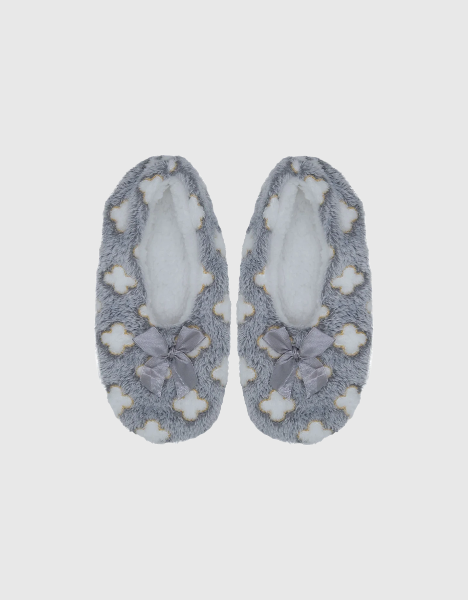 Cozy Fluffy Slippers in Grey Flowers