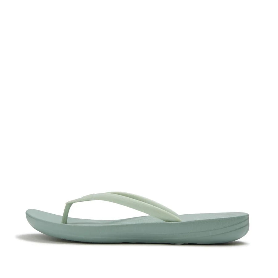 iQushion x Pantone Flops in Iceberg Green