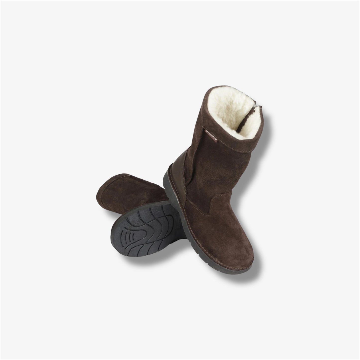 Polar Surf Boot in Chocolate Brown Suede