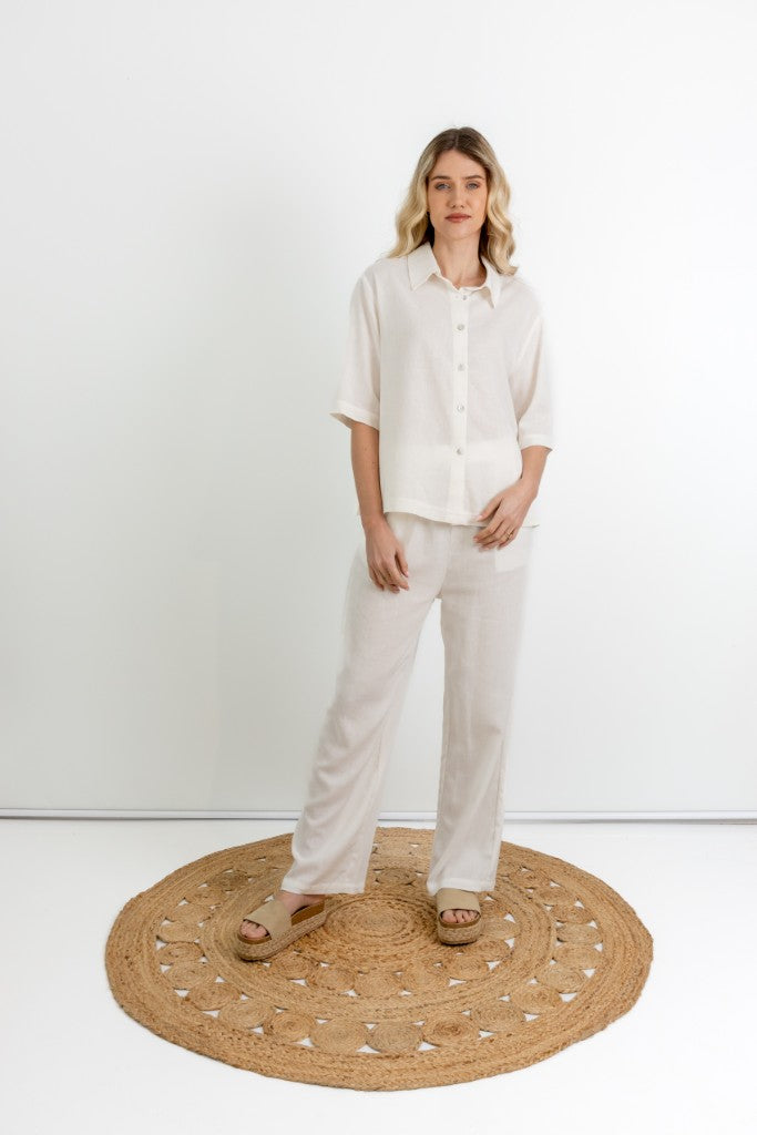 Gaia Boxy Shirt in Milk