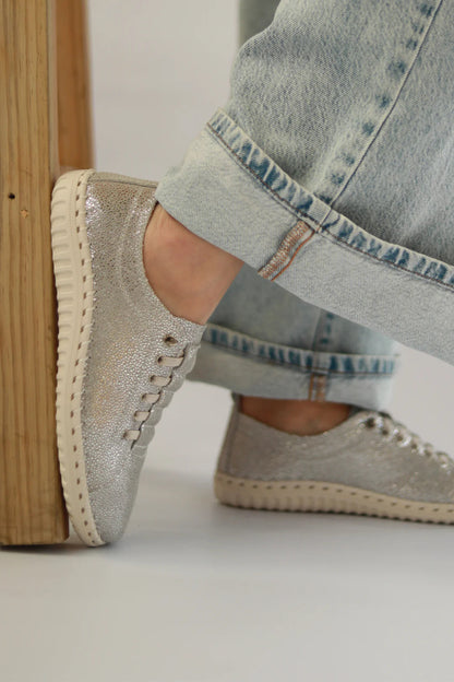 Gina Leather Sneaker in Silver Spec