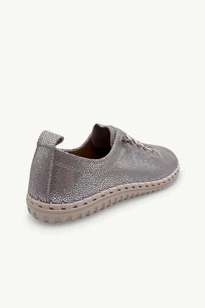 Gina Leather Sneaker in Silver Spec