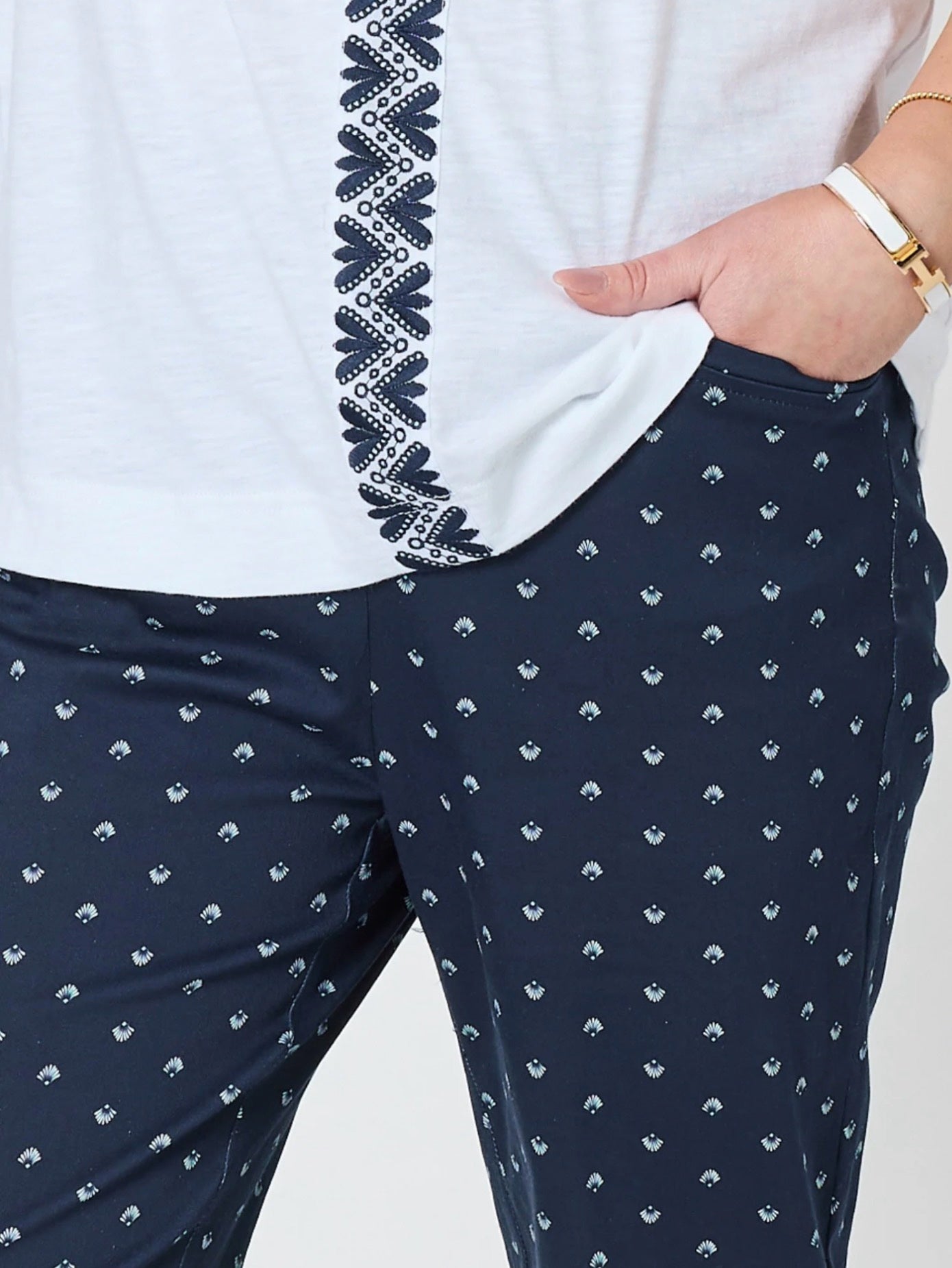 Tropez Print Pants in Navy / White
