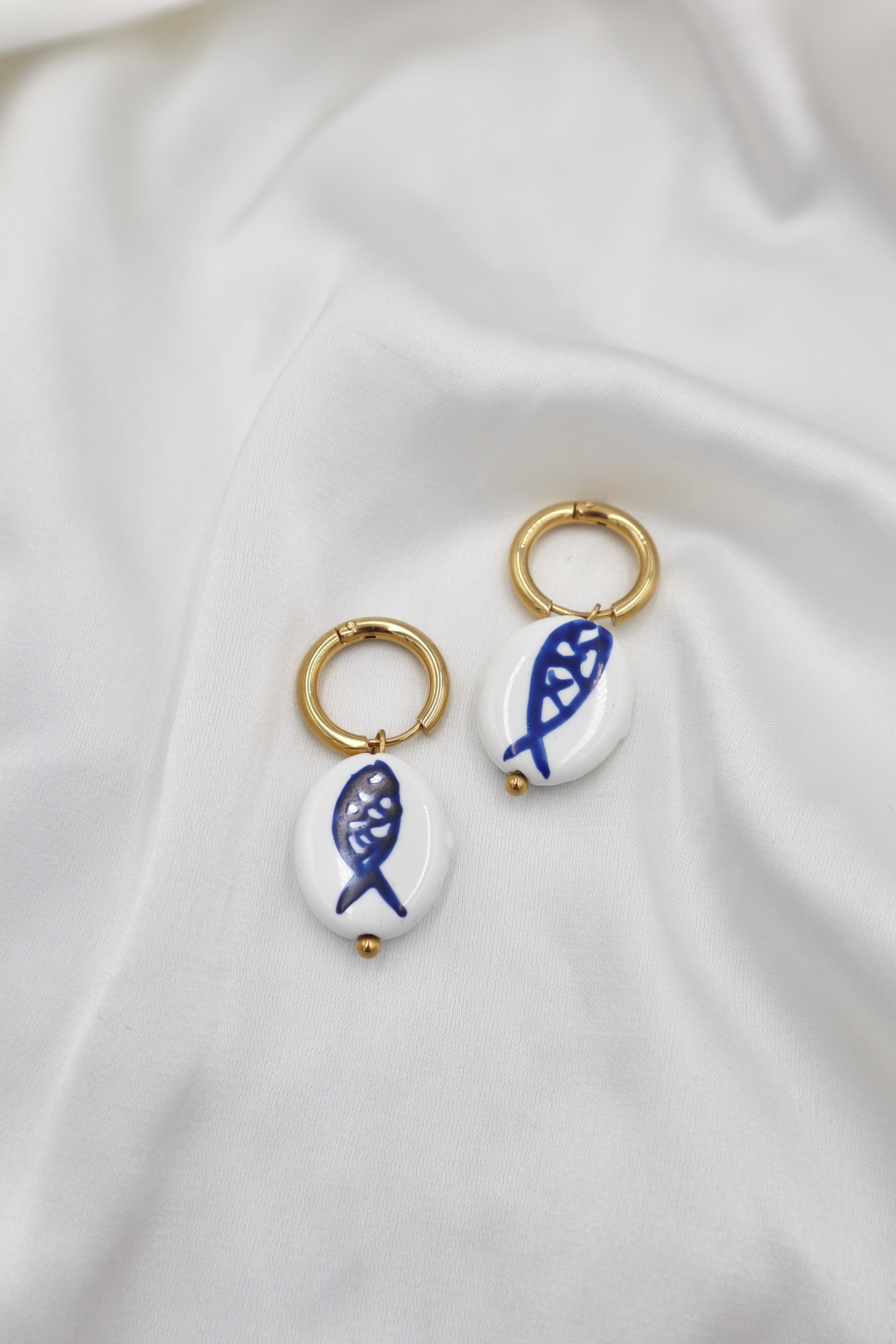 Graca Charm Hoops in Fish Ceramic