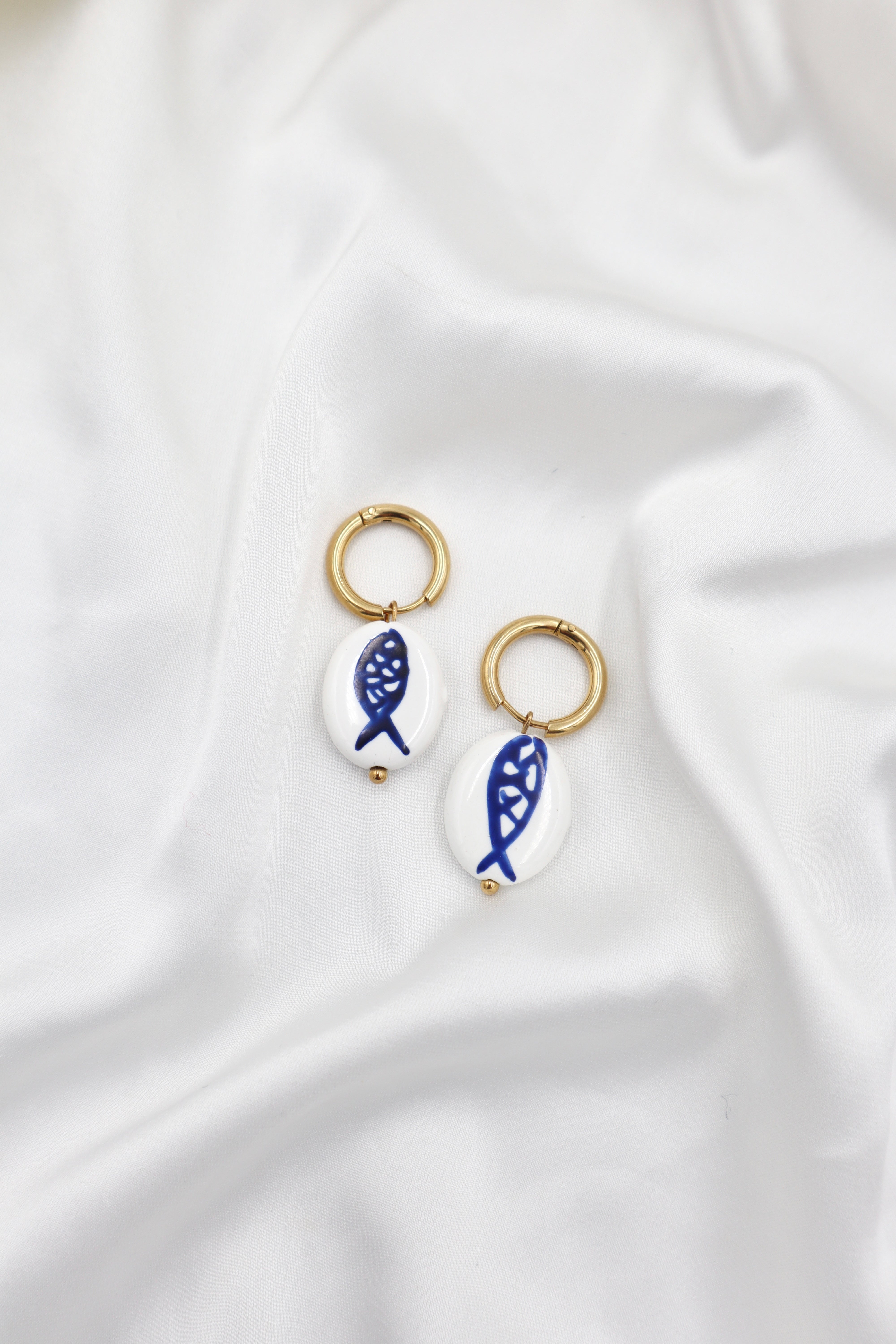 Graca Charm Hoops in Fish Ceramic