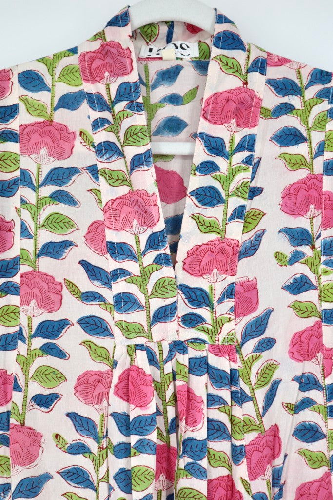 V-Neck Dress in Pink Floral