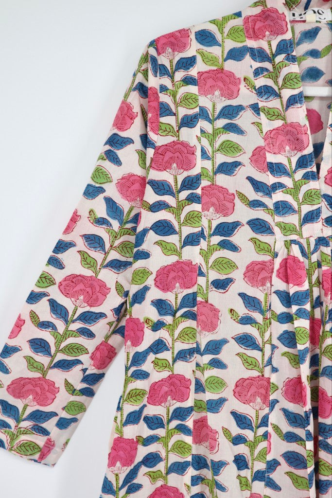 V-Neck Dress in Pink Floral