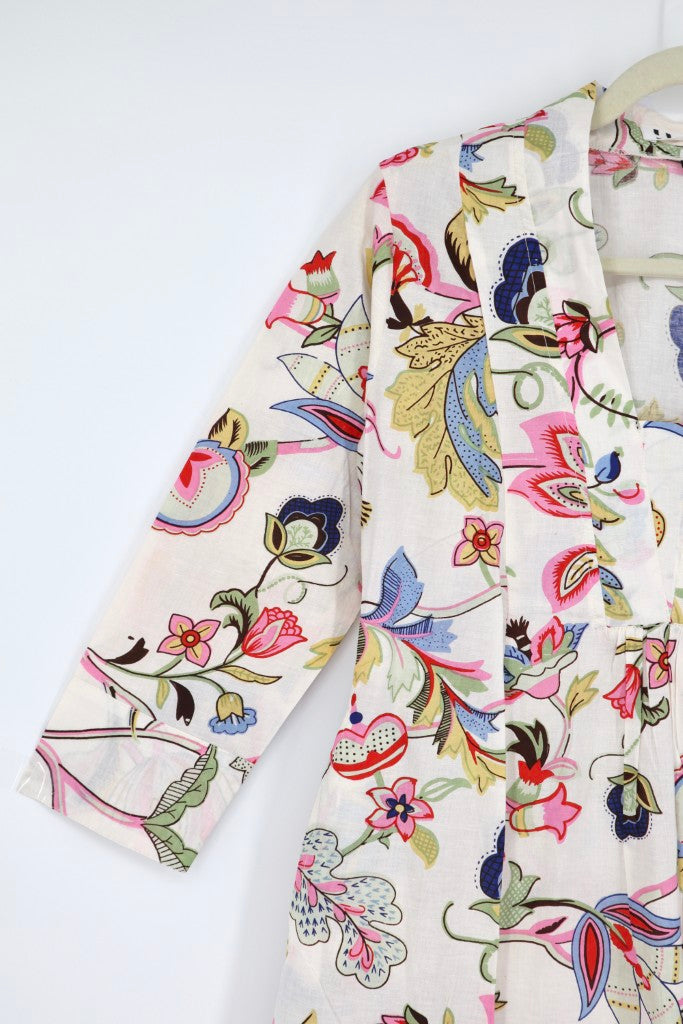 V-Neck Long Dress in White Floral