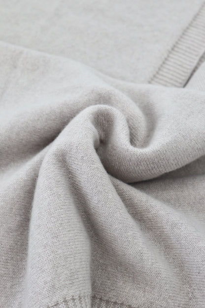 Pure Cashmere Classic Crew Cardigan in Albatross