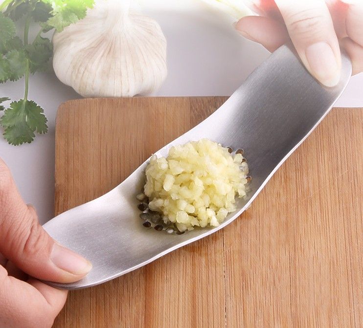 Garlic Rocker Crusher