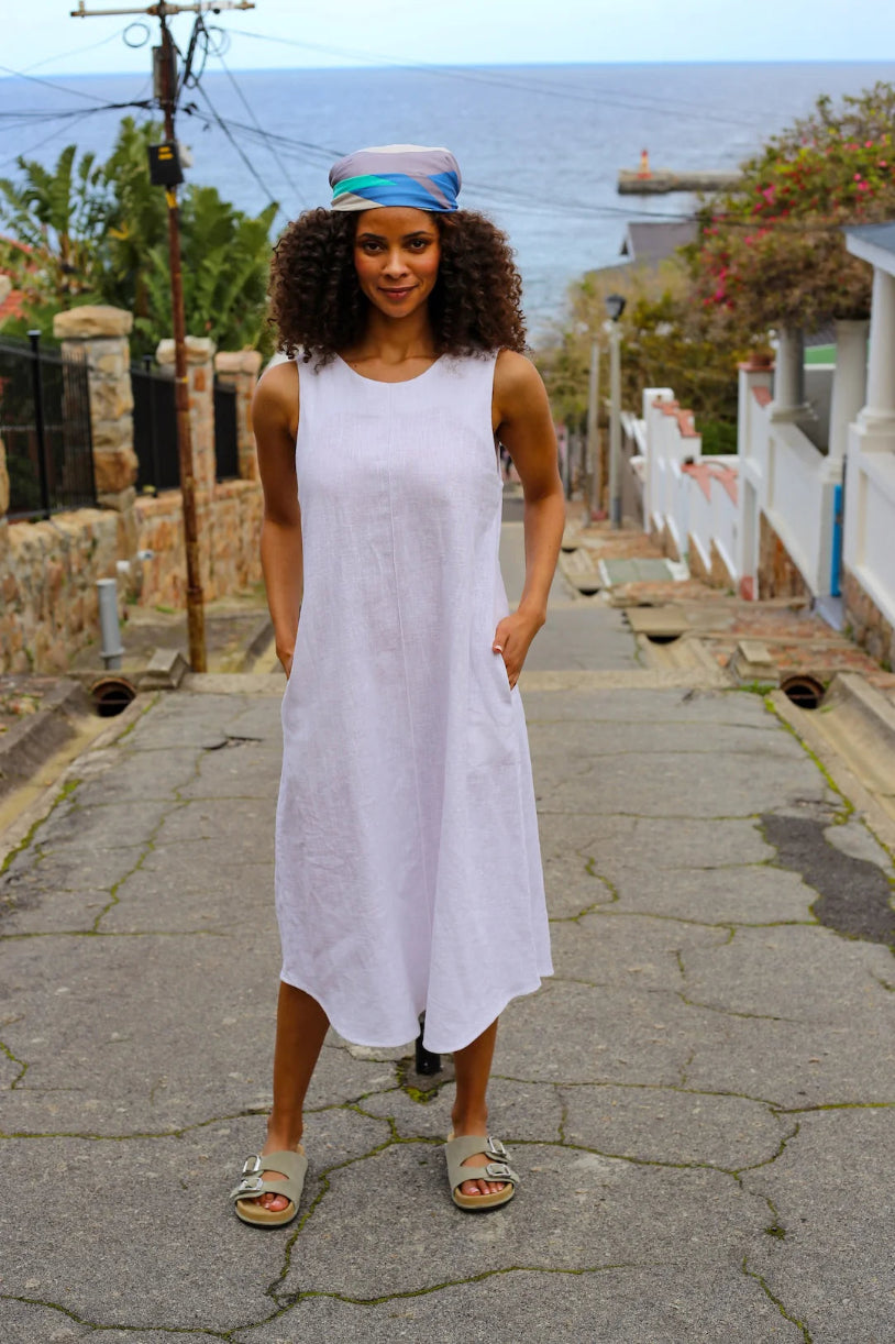 Rua Linen Dress in White