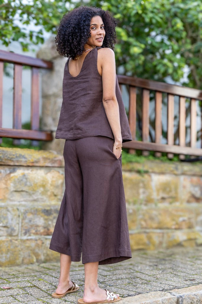 Penny Pants in Chocolate