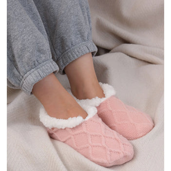 Cozy Fluffy Slippers in Pink Cable Knit