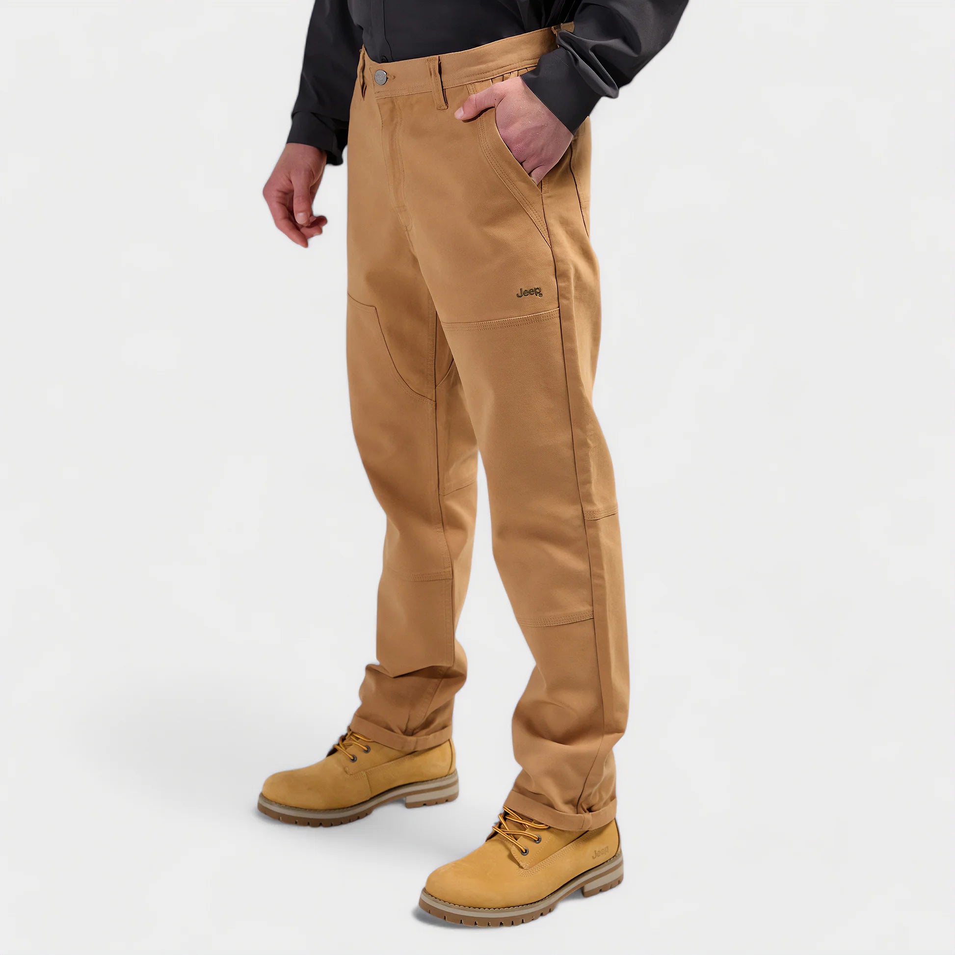 Worker Pants in Brown