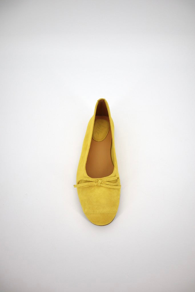 Napoli Pump in Mustard