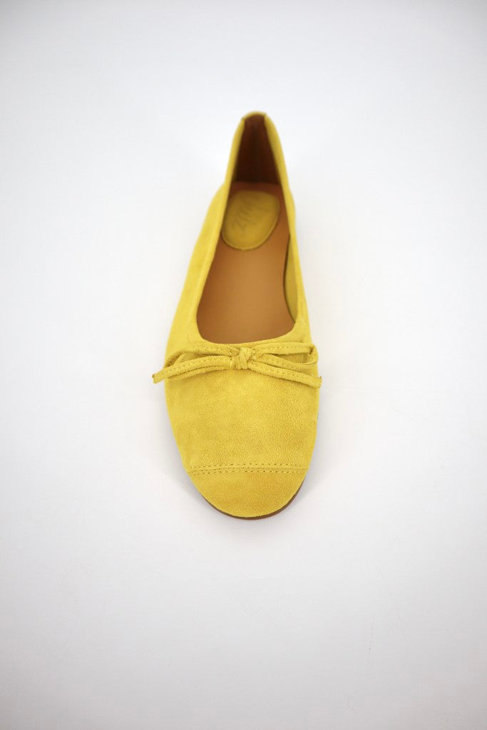 Napoli Pump in Mustard