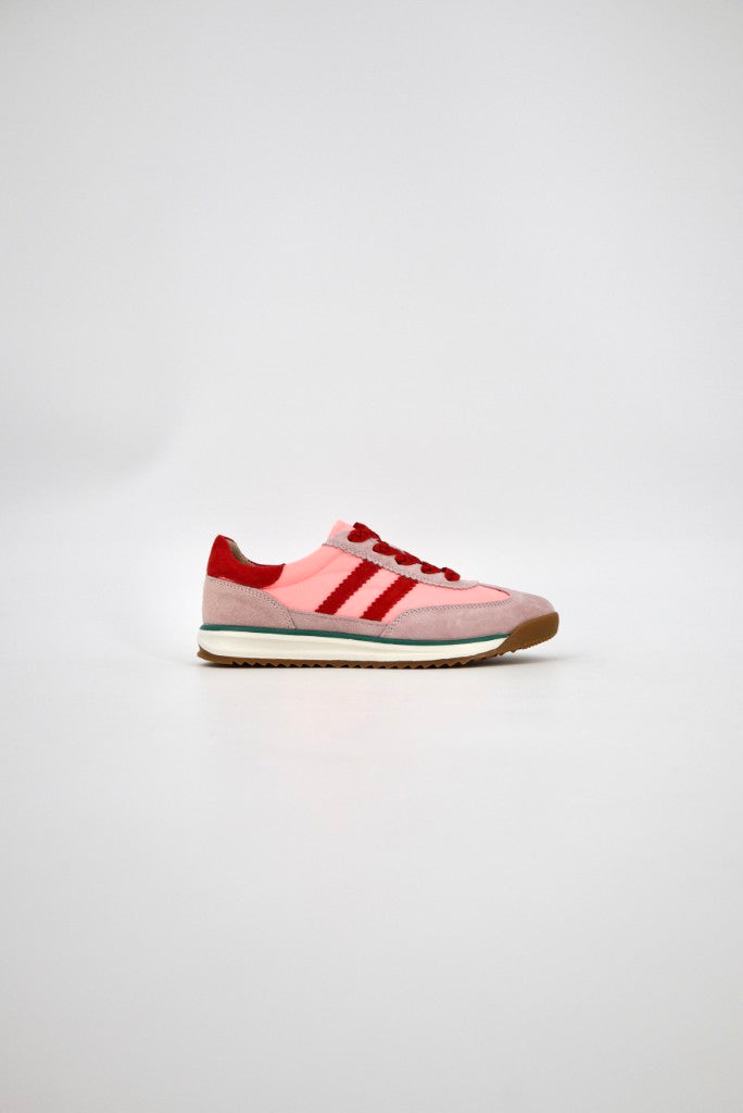 Astrid Sneaker in Dash Coral