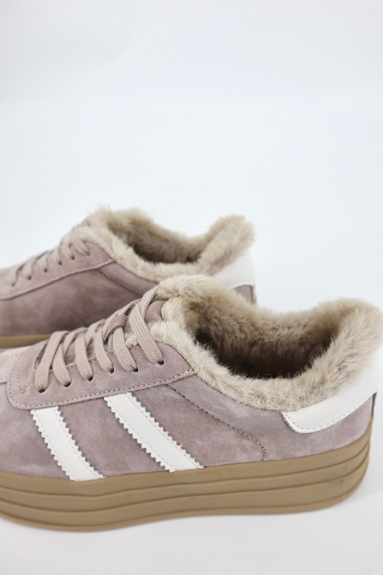 Bree Sneaker in Mushroom Grey / White