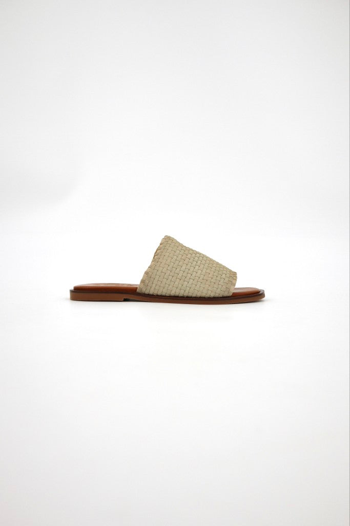 Cyrus Sandal in Champagne Plait