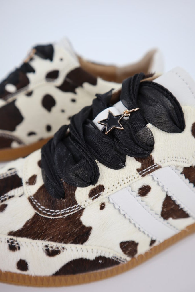 Shiloh Sneaker in Bovine