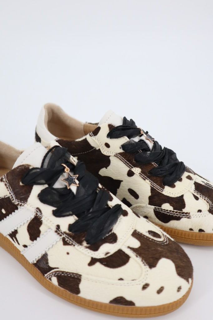 Shiloh Sneaker in Bovine