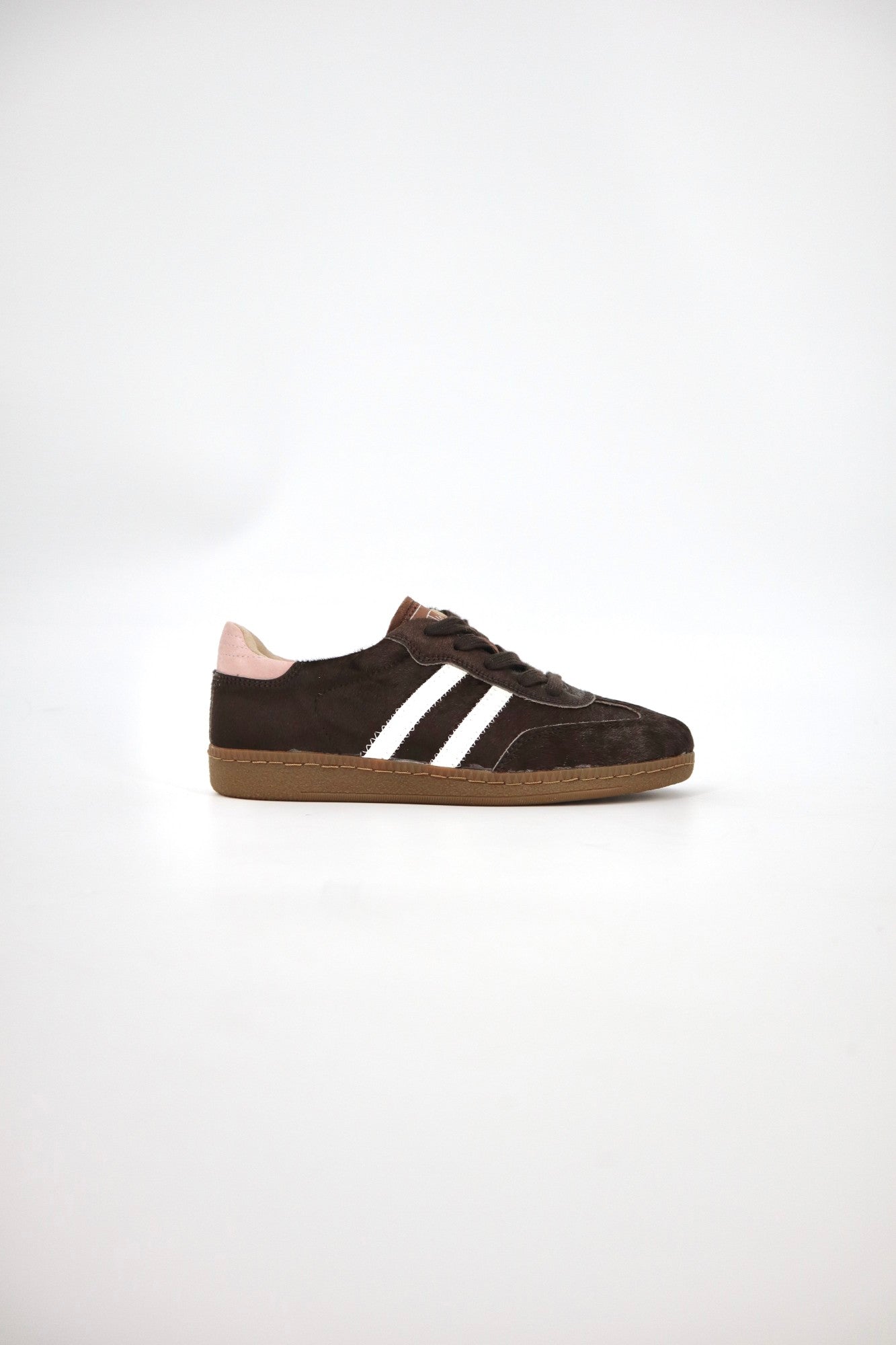 Shiloh Sneaker in Chestnut / White