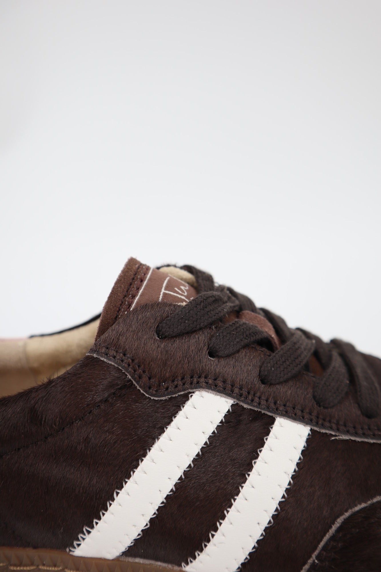 Shiloh Sneaker in Chestnut / White