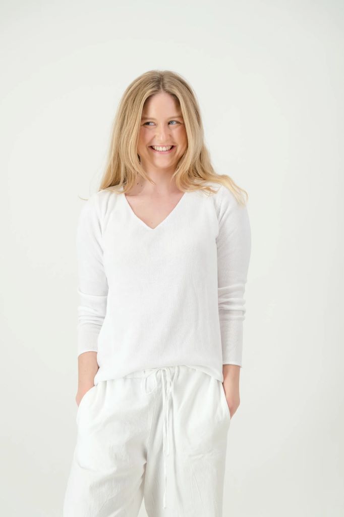 Justine Cotton V-Neck Knit in White