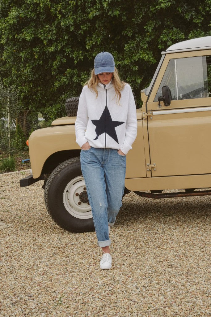 Boyfriend Jeans in Medium Wash blue