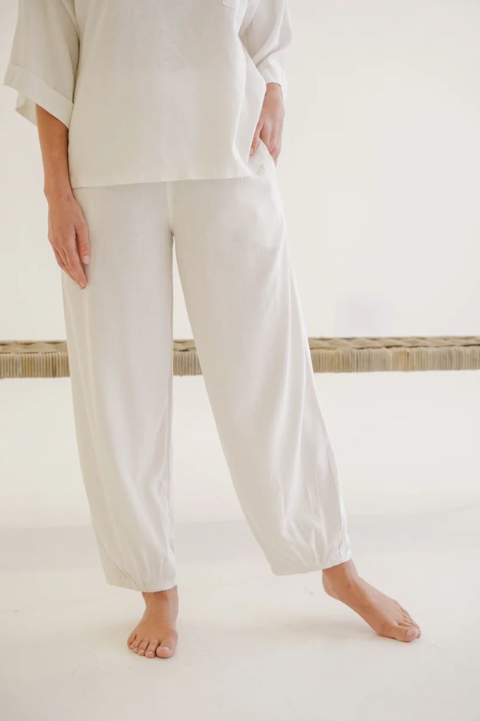 Marisa Linen Pleat Cuff Pants in White