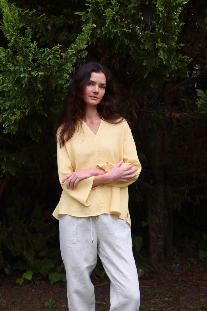 V-Neck 3/4 Sleeve Tunic in Maize