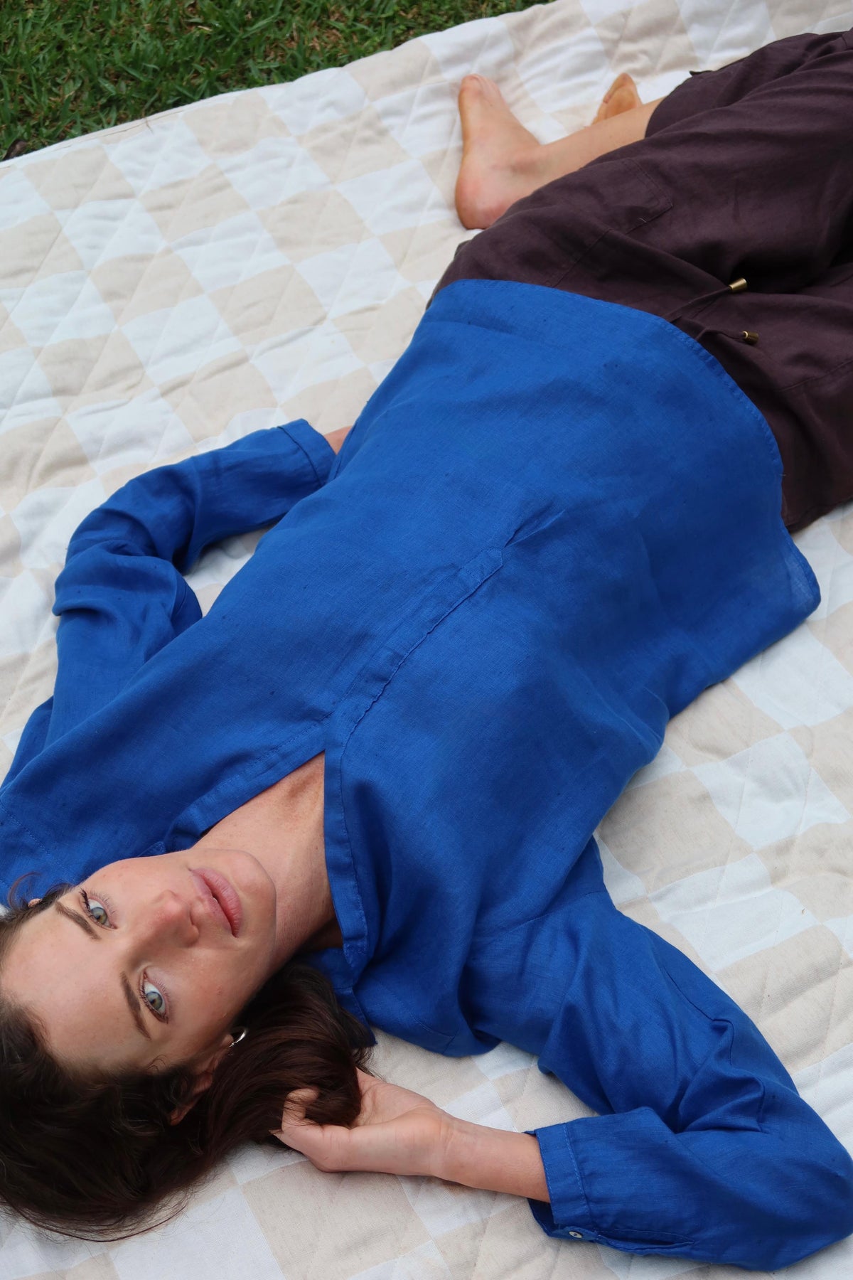Linen Tab Shirt in Royal