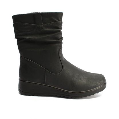 Mid-Length Fur Lined Boot in Black