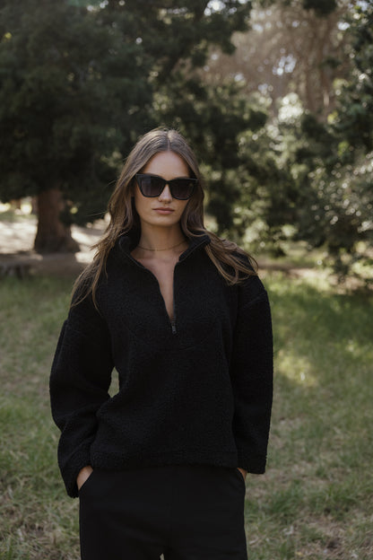 Half Zip Borg Pullover in Black
