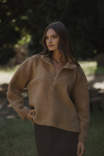 Half Zip Borg Pullover in Chocolate