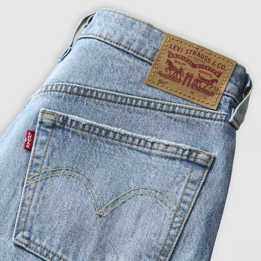 W 501 Crop Jean in No Referee
