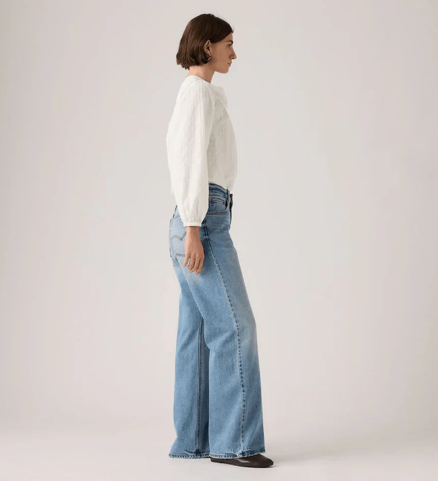 W Loose Boot Jean in Easy Days