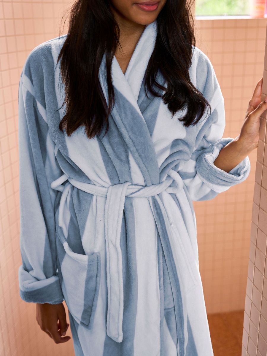 Soft Classic Bathrobe in Ocean City / Cornflower