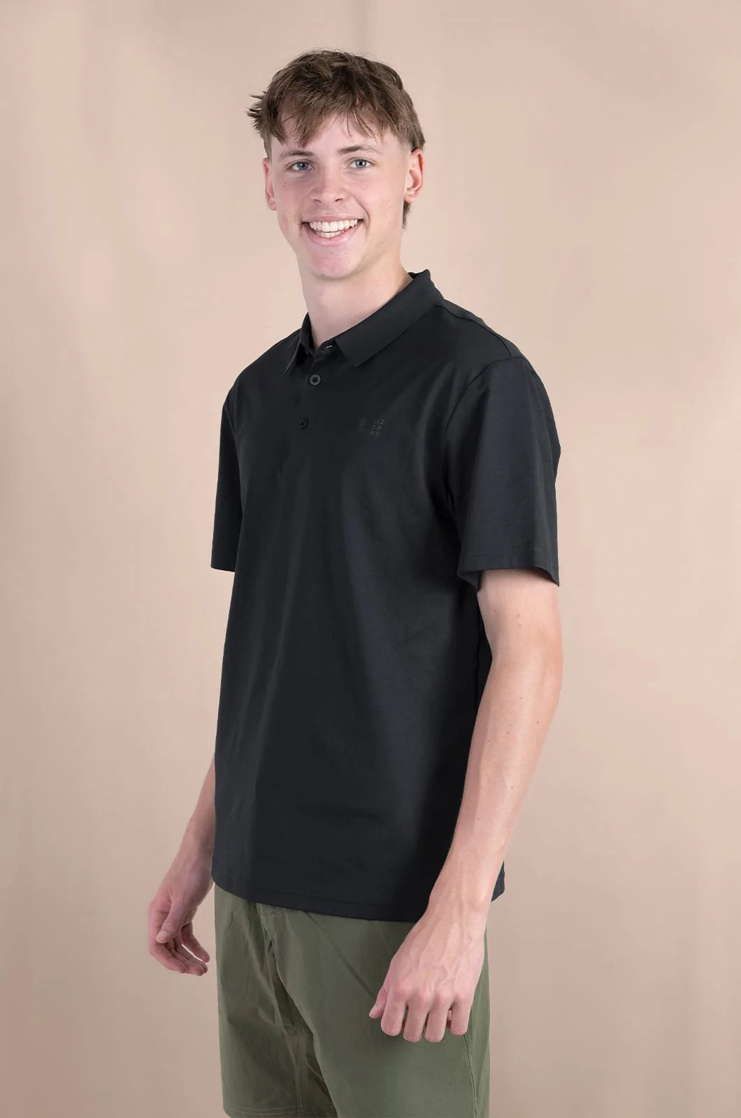 Arne Hybrid Polo in Black