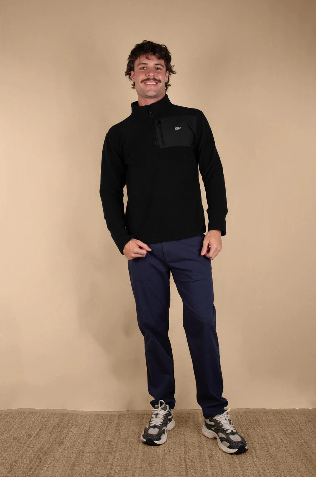 Grainy 1/3 Zip Pullover in Black