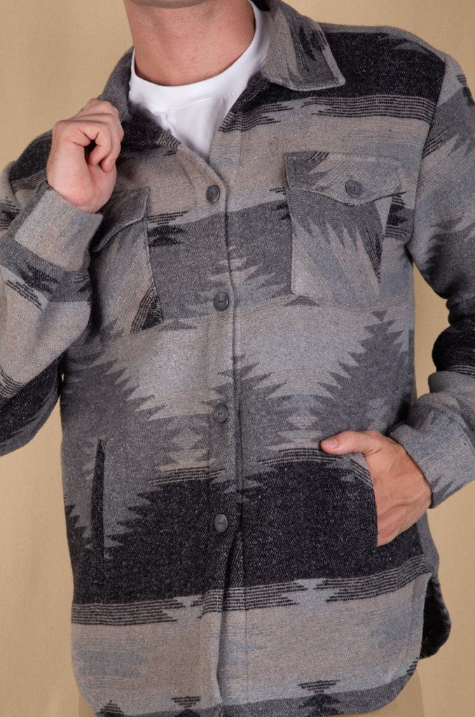 Iquano LS Shacket in Grey