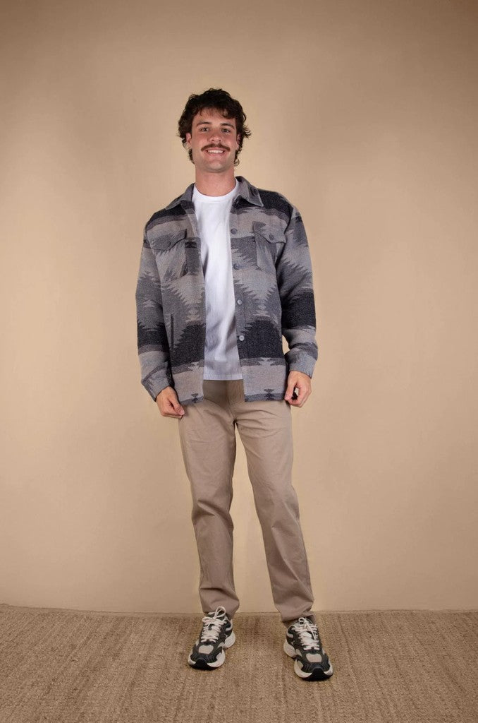 Iquano LS Shacket in Grey