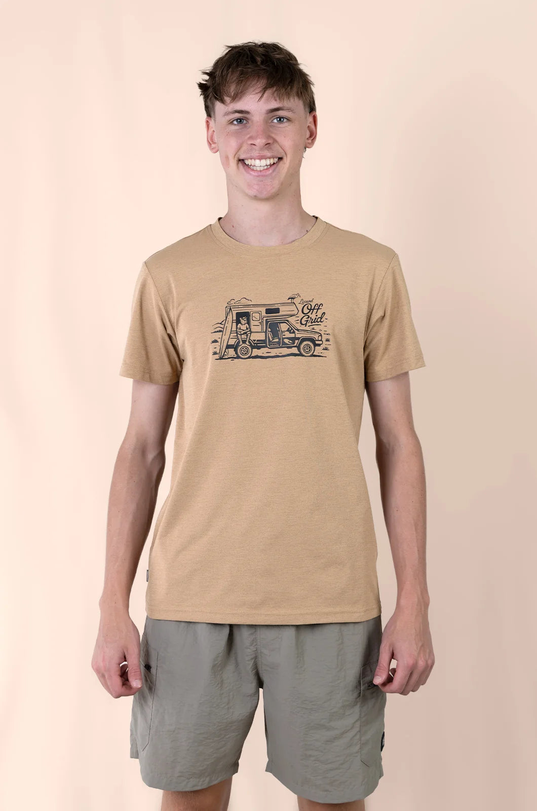 Jeb Hybrid Tee in Warm Taupe