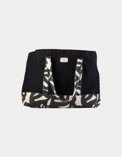 Clovee Tote Bag in Black Monochrome