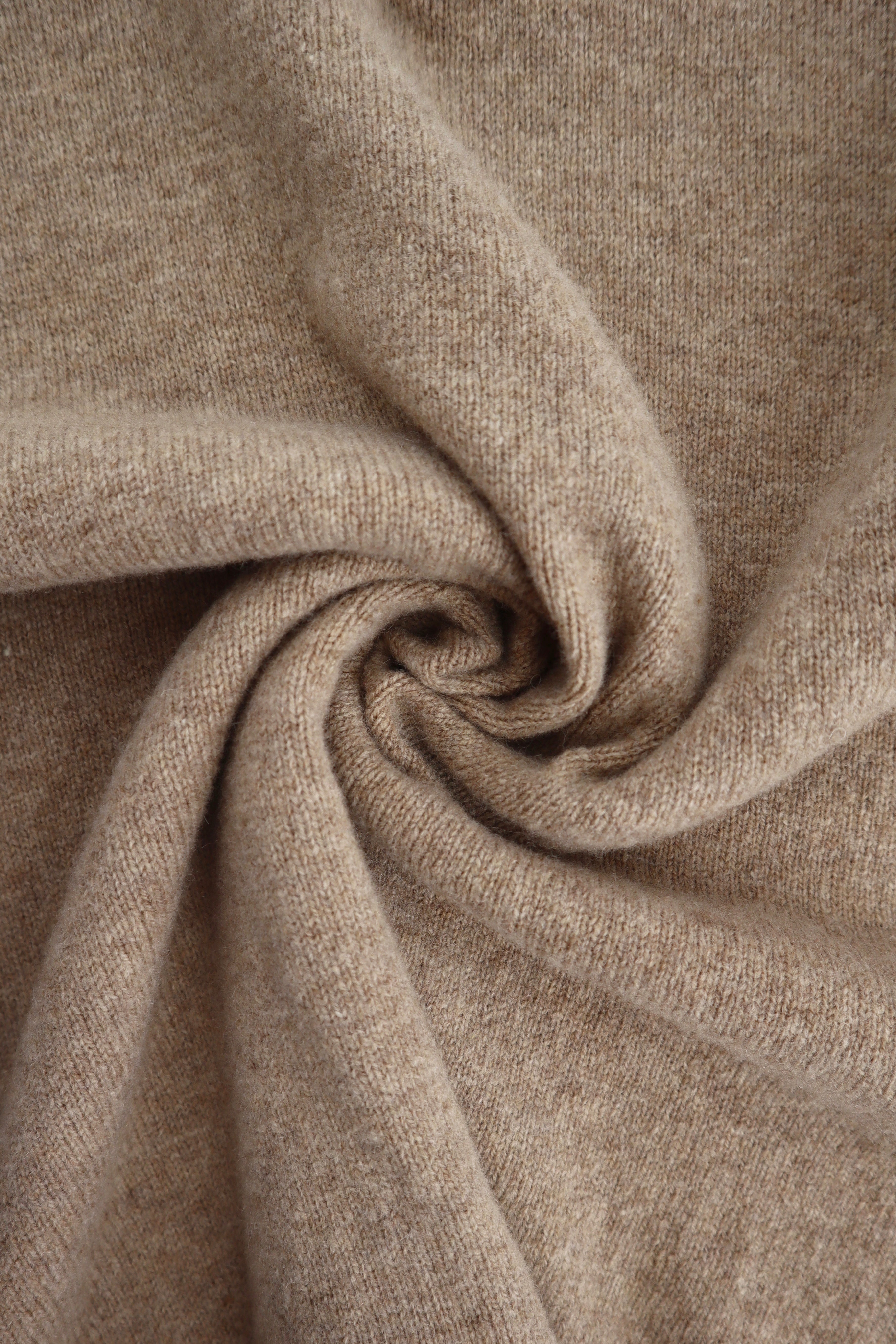Lambswool V Neck Sweater in Fudge
