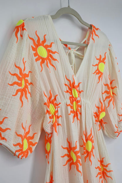 V-Neck Back Tie Dress in White Sun Orb