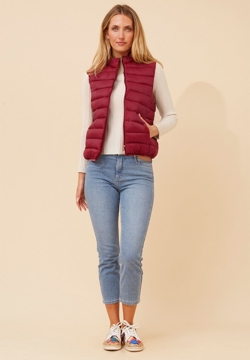 Sleeveless Puffer in Red