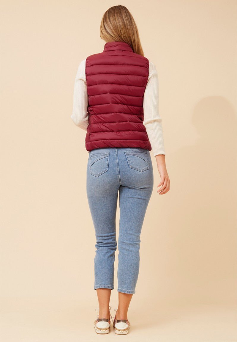 Sleeveless Puffer in Red