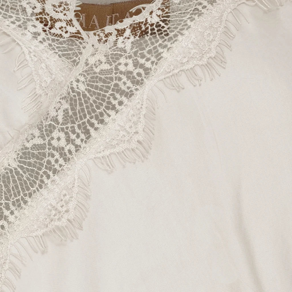Dream Lace Top in Mandalora Beige