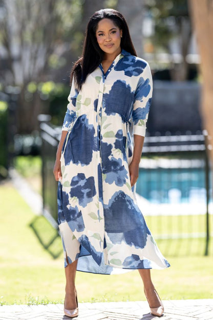 Collar Dress in Larger Flower Print